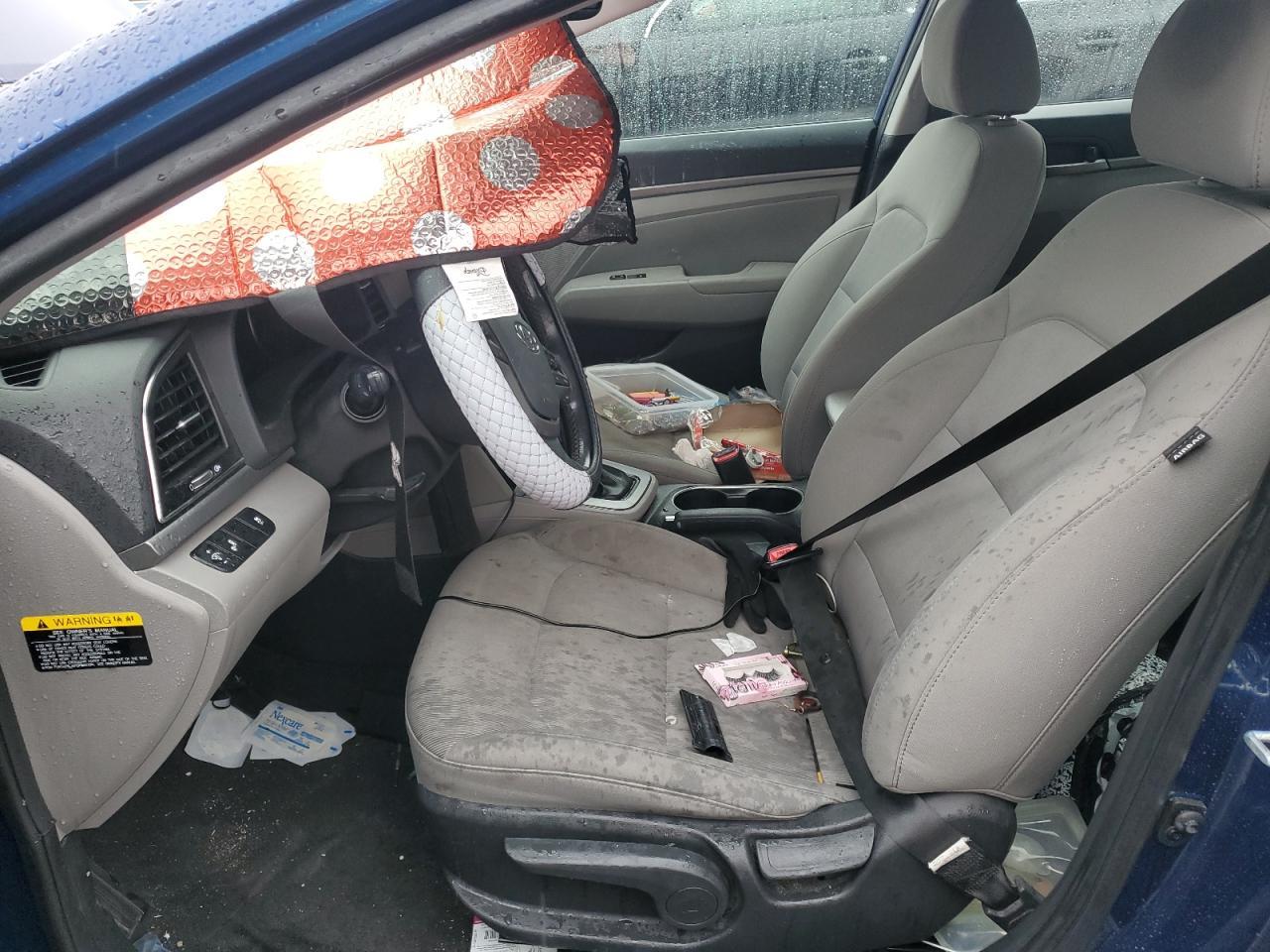 2018 HYUNDAI ELANTRA SE - Image 7