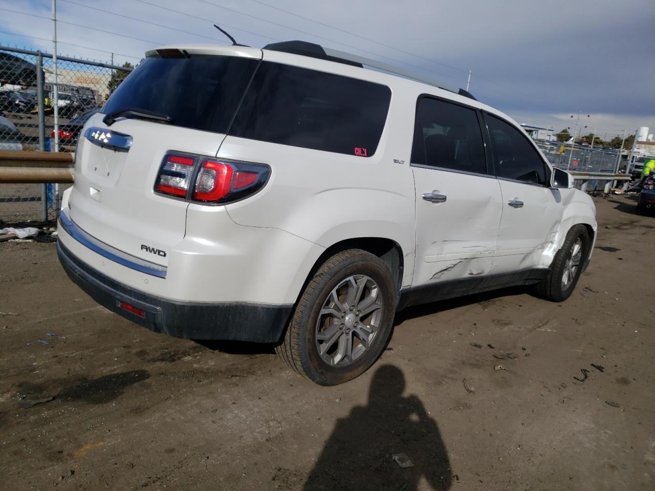 2016 GMC ACADIA SLT - Фото 3