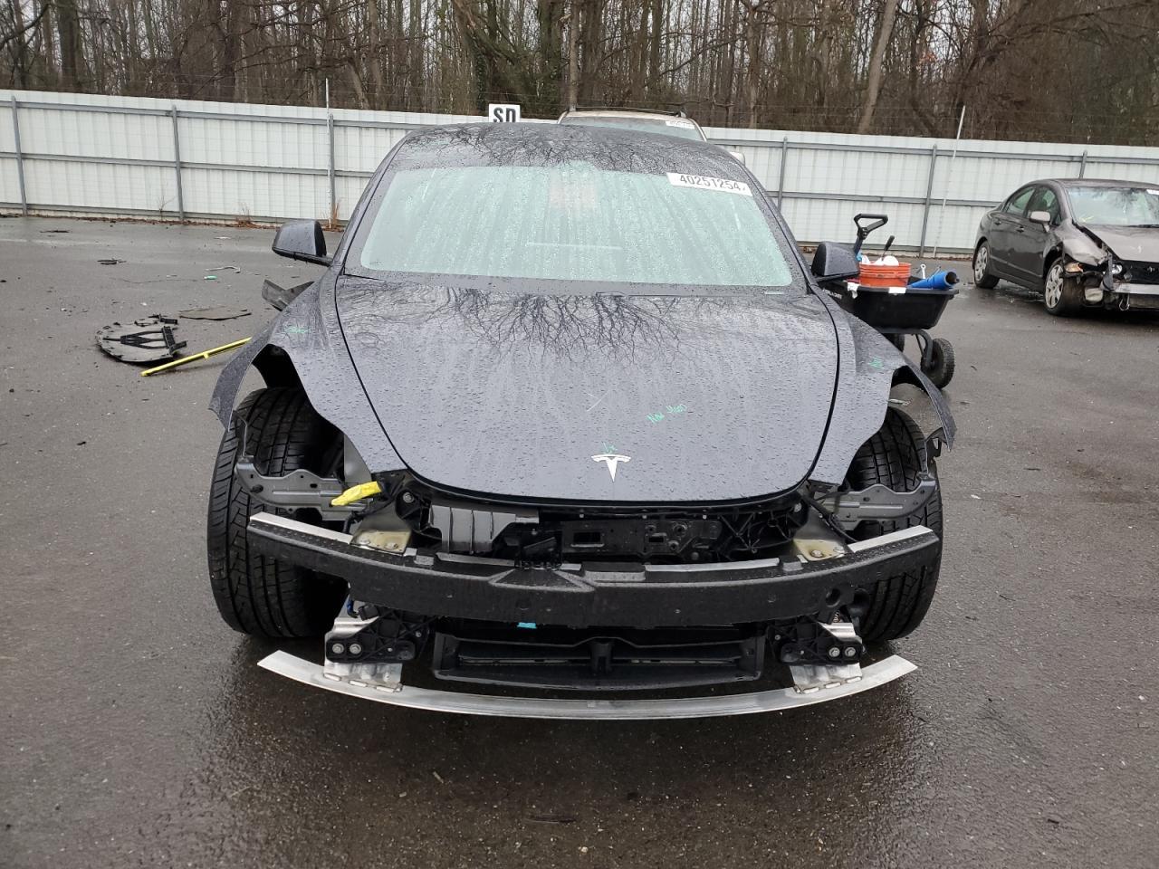 2021 TESLA MODEL 3 - Фото 5