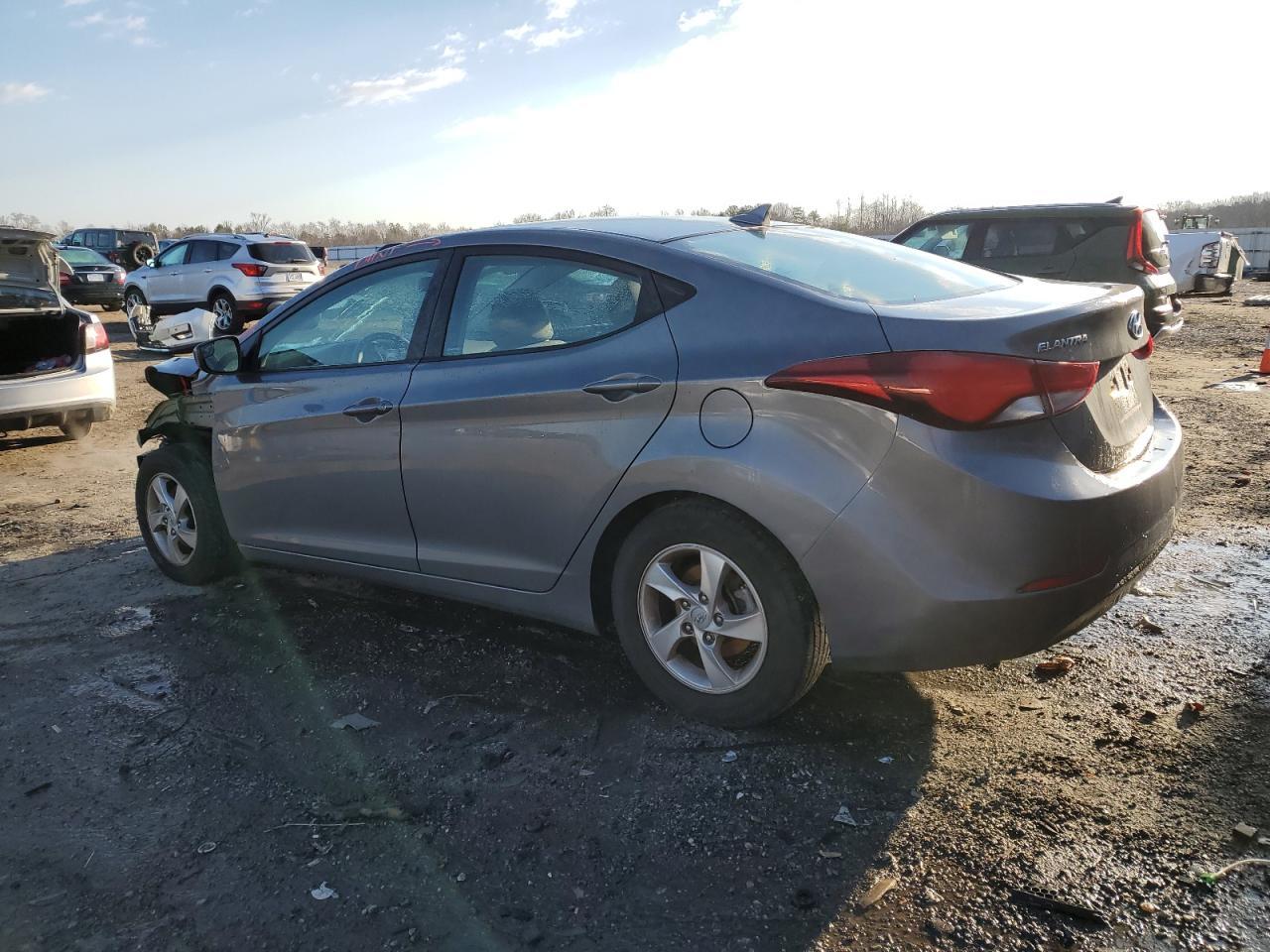 2014 HYUNDAI ELANTRA SE - Image 2