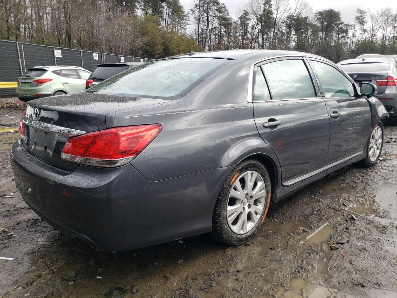 2011 TOYOTA AVALON BAS - Image 3