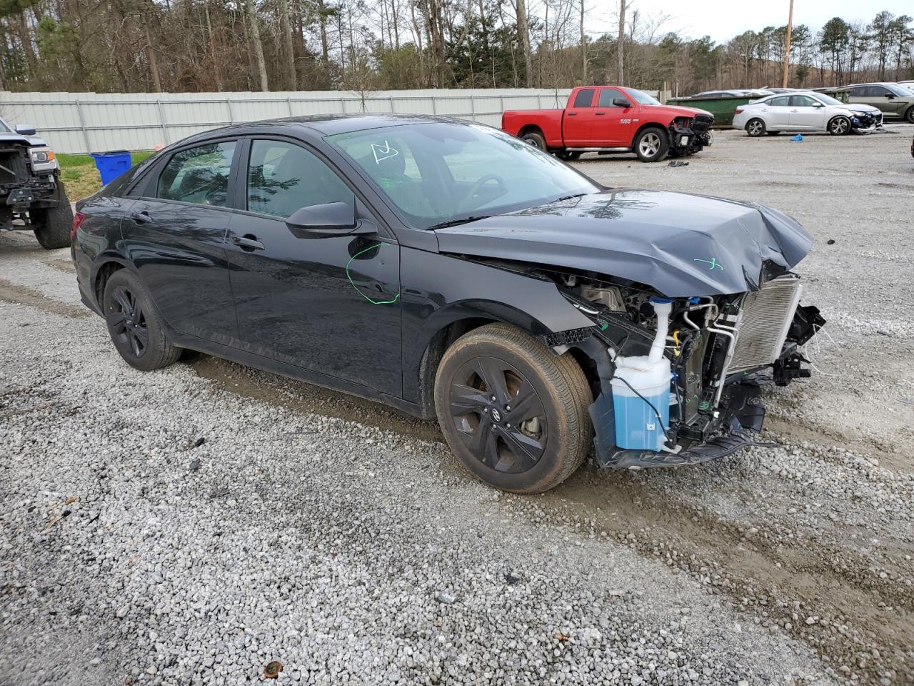 2023 HYUNDAI ELANTRA SE - Фото 4