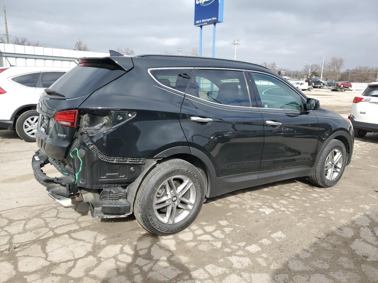 2017 HYUNDAI SANTA FE S - Image 3