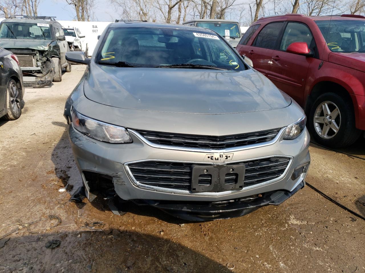 2017 CHEVROLET MALIBU LT - Image 5