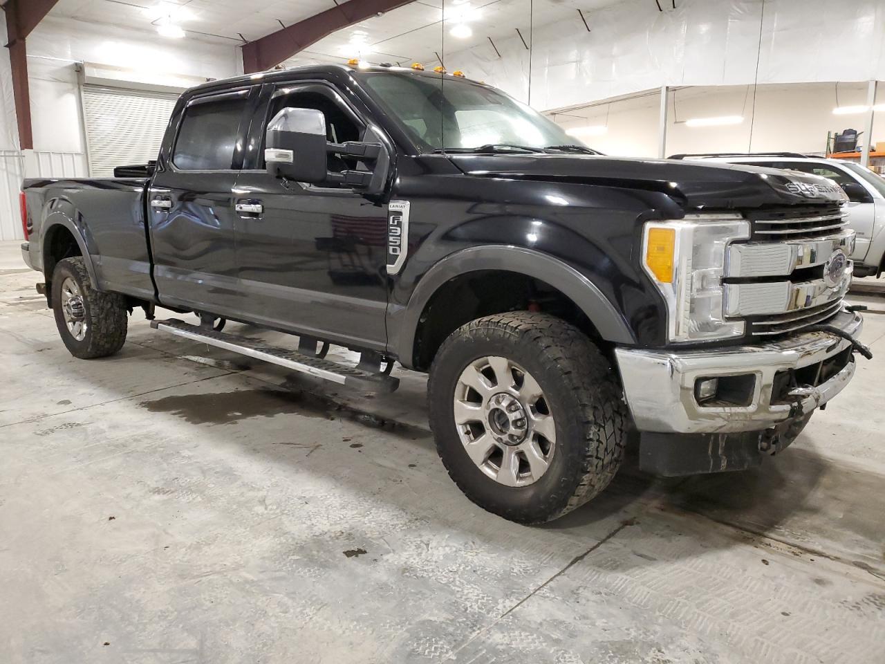 2017 FORD F350 SUPER - Image 4
