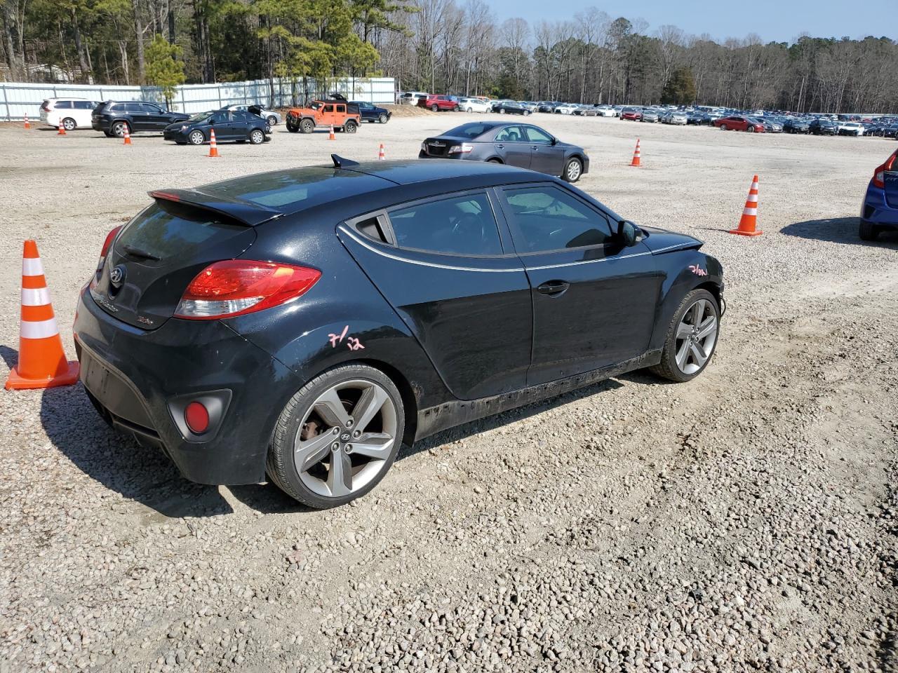 2013 HYUNDAI VELOSTER T - Фото 3