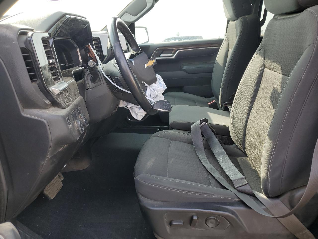 2023 CHEVROLET SILVERADO - Image 7