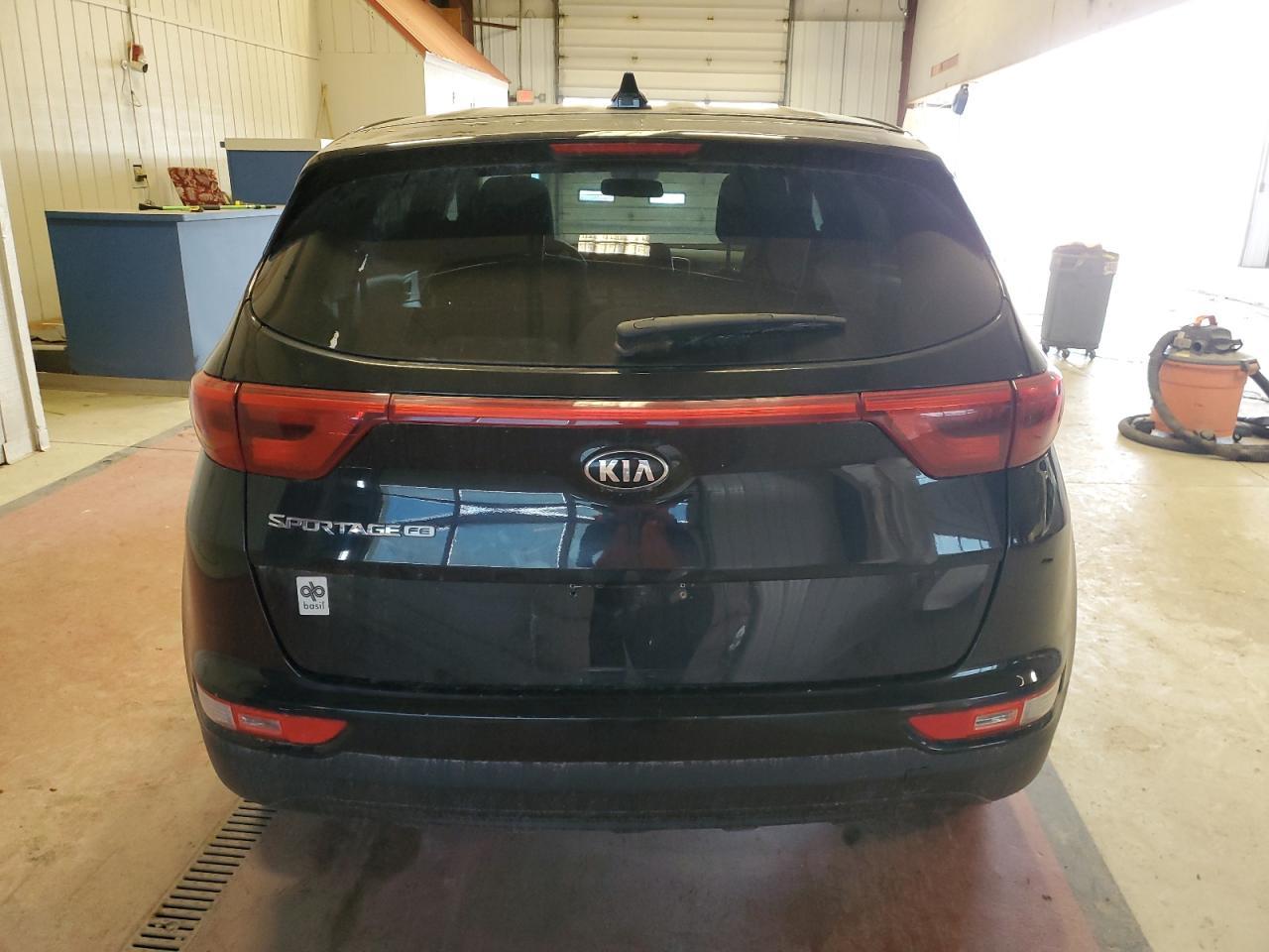 2017 KIA SPORTAGE L - Image 6