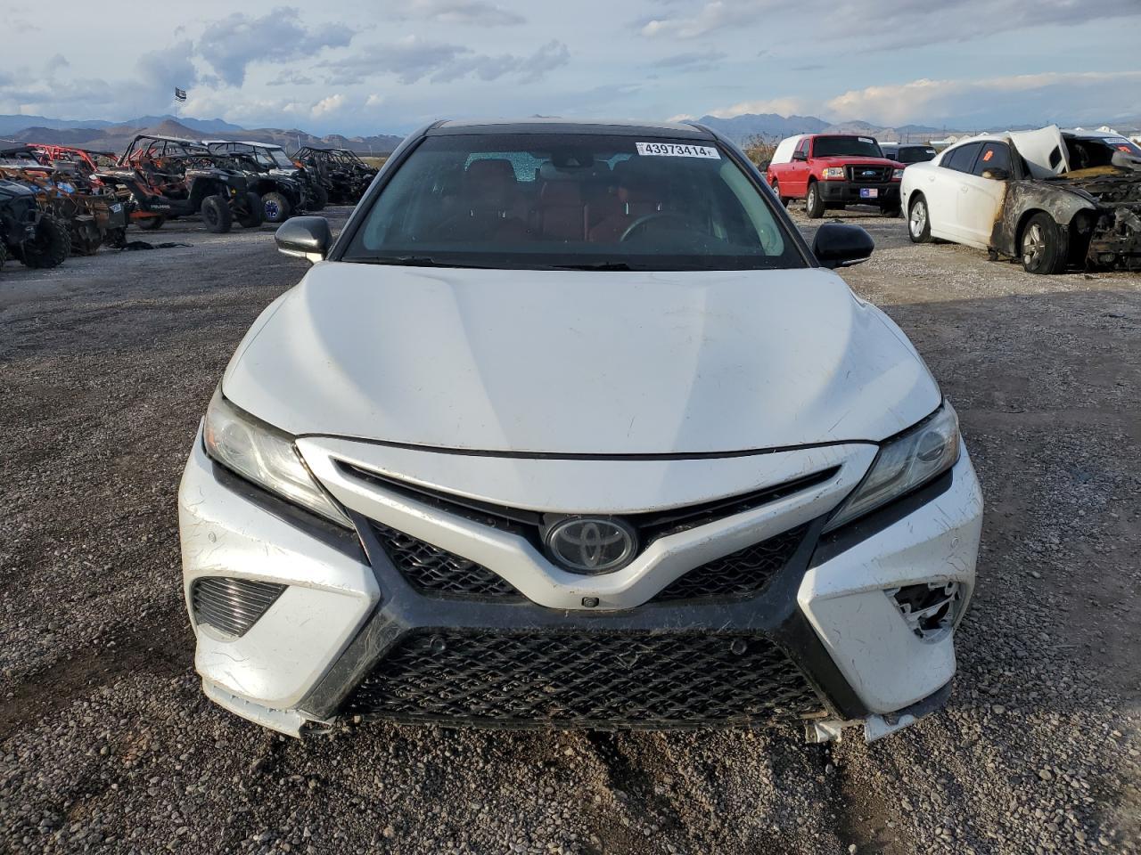 2018 TOYOTA CAMRY XSE - Фото 5