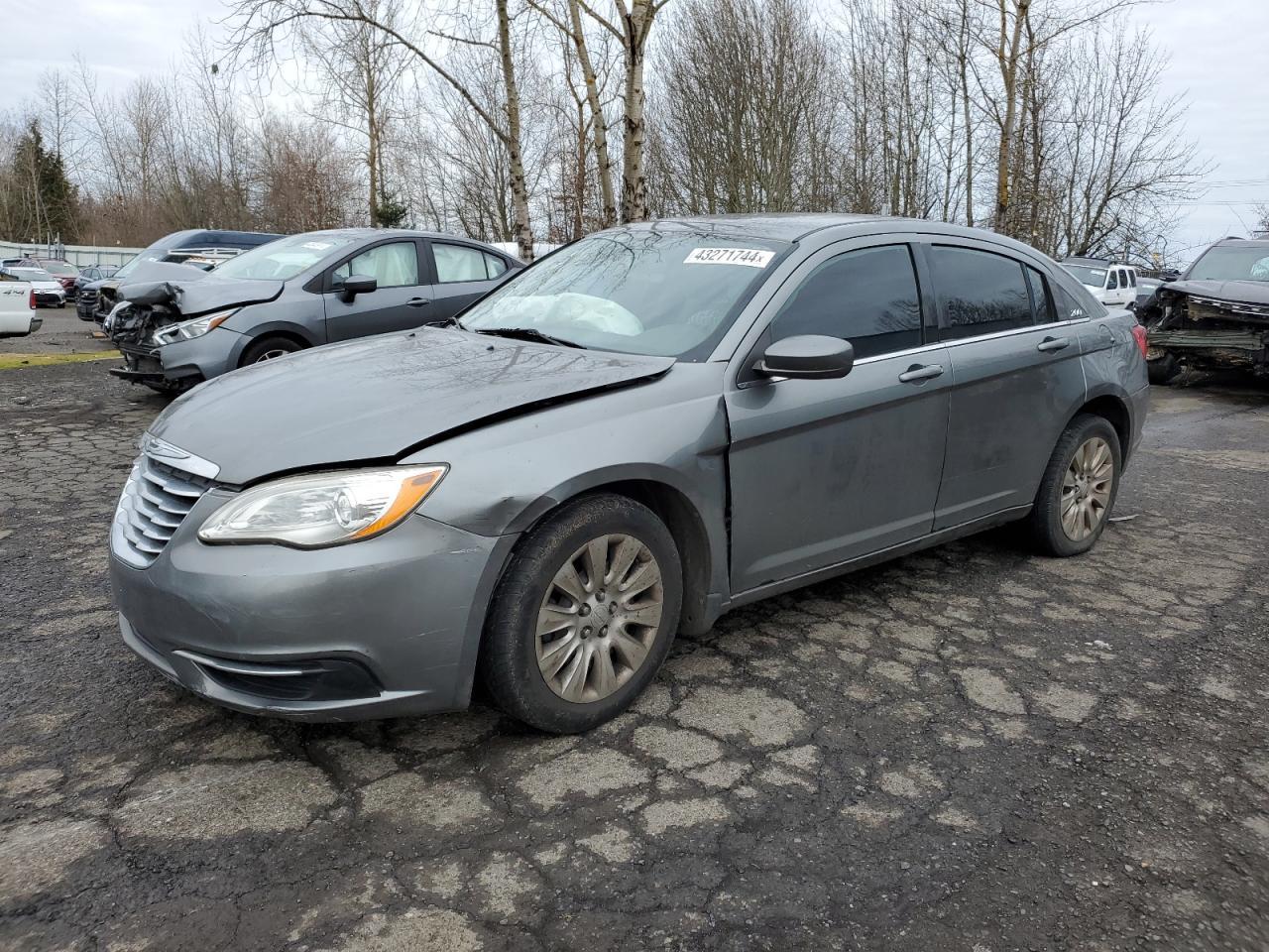 2012 CHRYSLER 200 LX