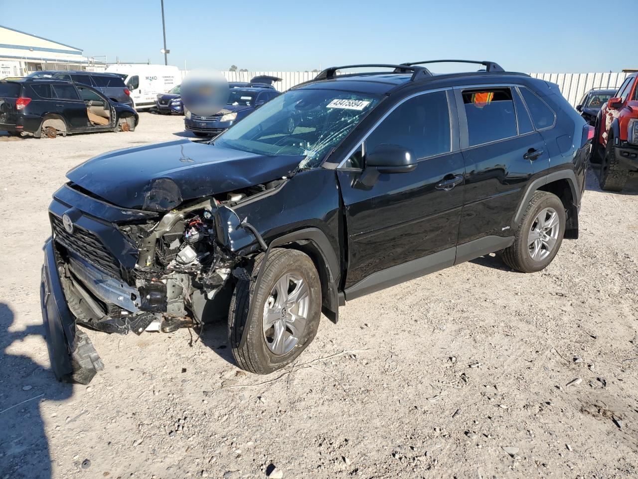2023 TOYOTA RAV4 LE