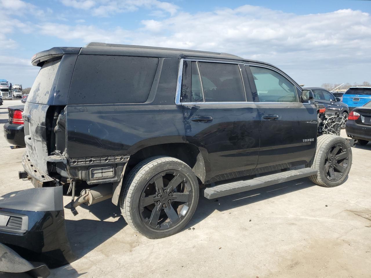 2018 CHEVROLET TAHOE K150 - Фото 3