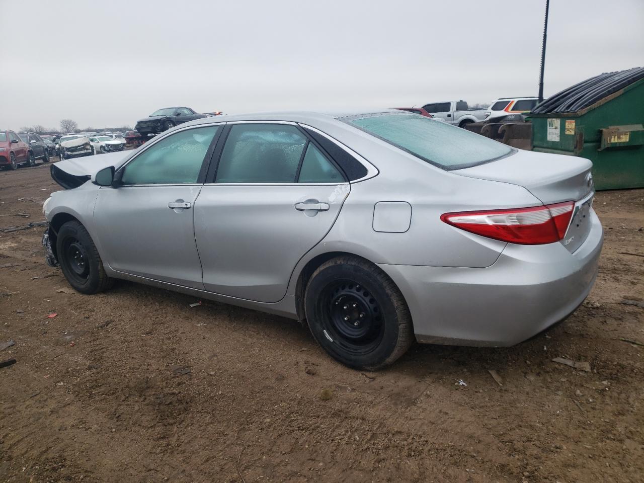 2017 TOYOTA CAMRY LE - Image 2