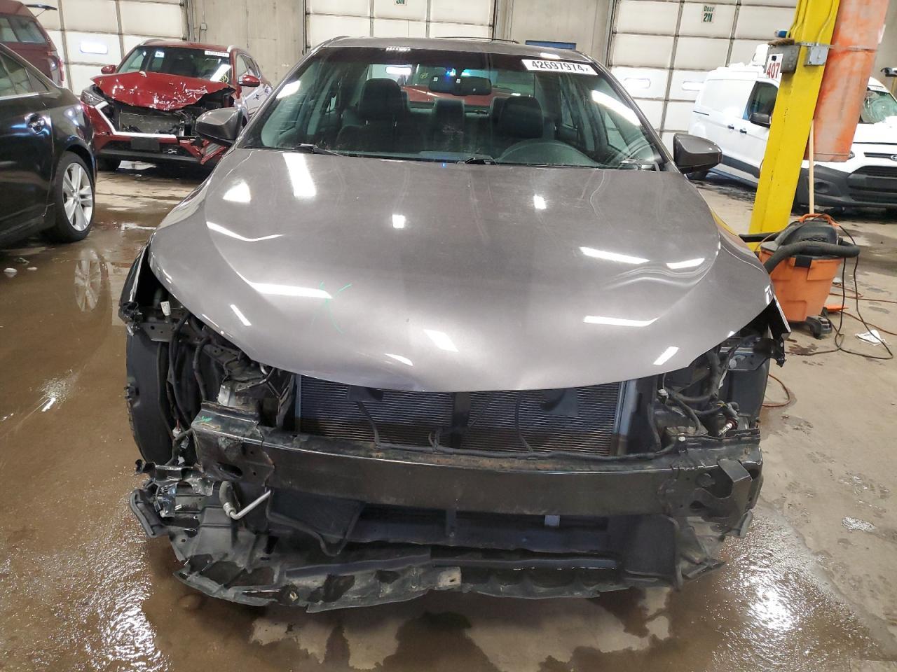 2017 TOYOTA CAMRY LE - Image 5