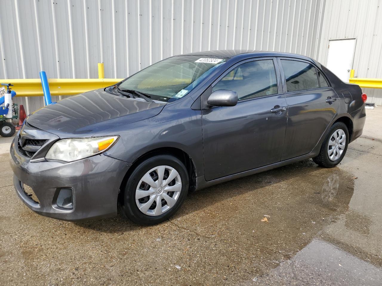 2013 TOYOTA COROLLA BA