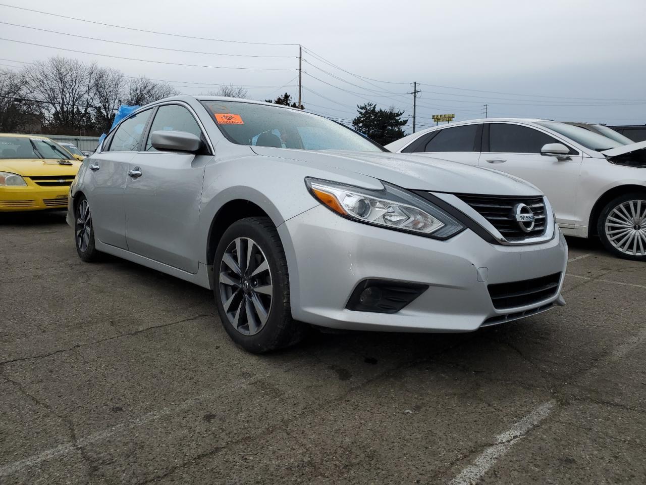 2017 NISSAN ALTIMA 2.5 - Фото 4
