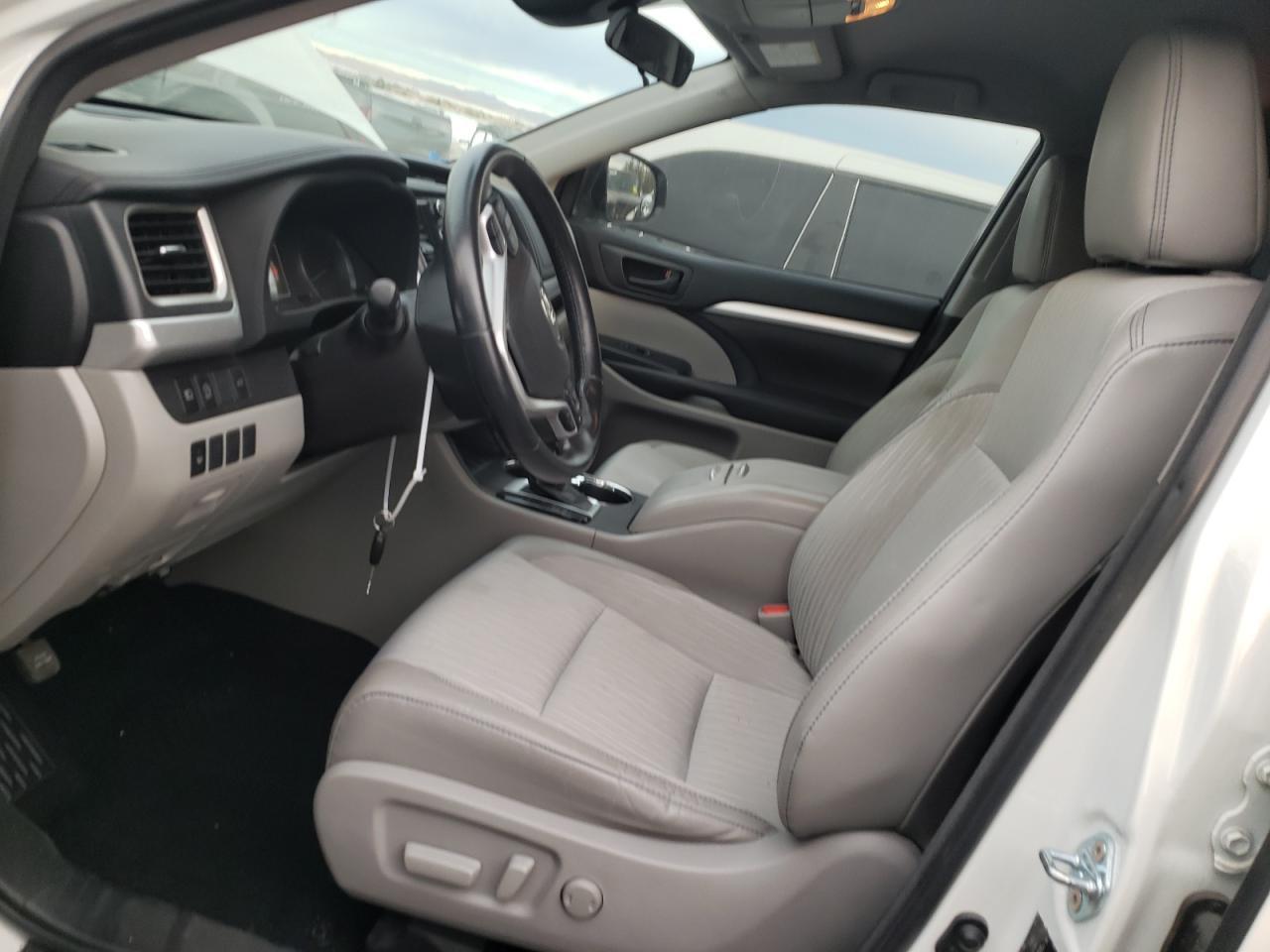 2018 TOYOTA HIGHLANDER - Фото 7