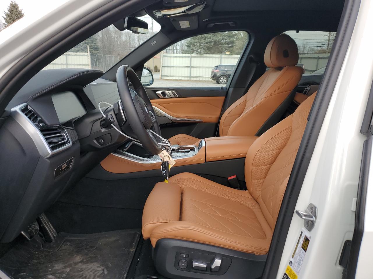 2023 BMW X5 XDRIVE4 - Фото 7