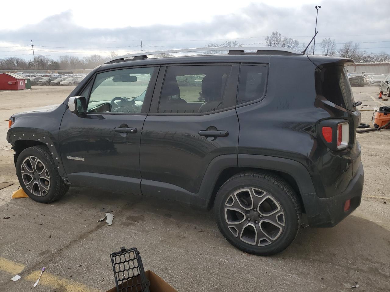 2016 JEEP RENEGADE L - Image 2