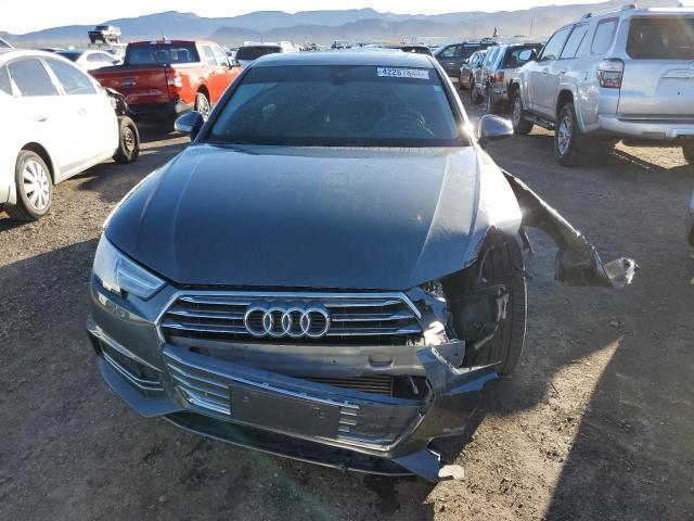 2018 Audi A4 Premium - Фото 5