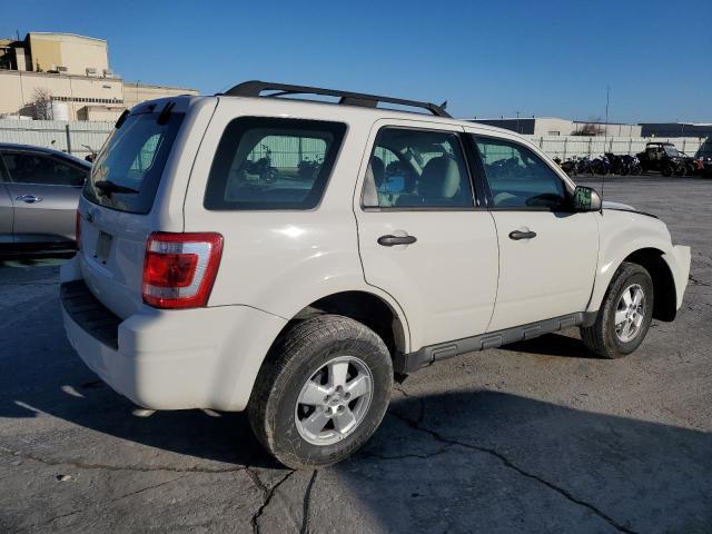 2010 Ford Escape Xls - Фото 3