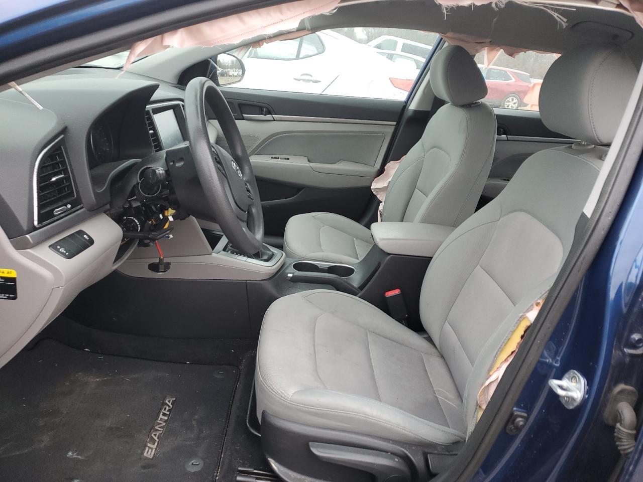2017 HYUNDAI ELANTRA SE - Фото 7