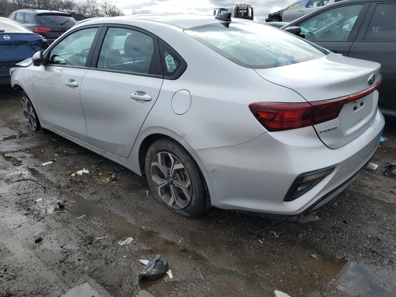 2021 KIA FORTE FE - Фото 2