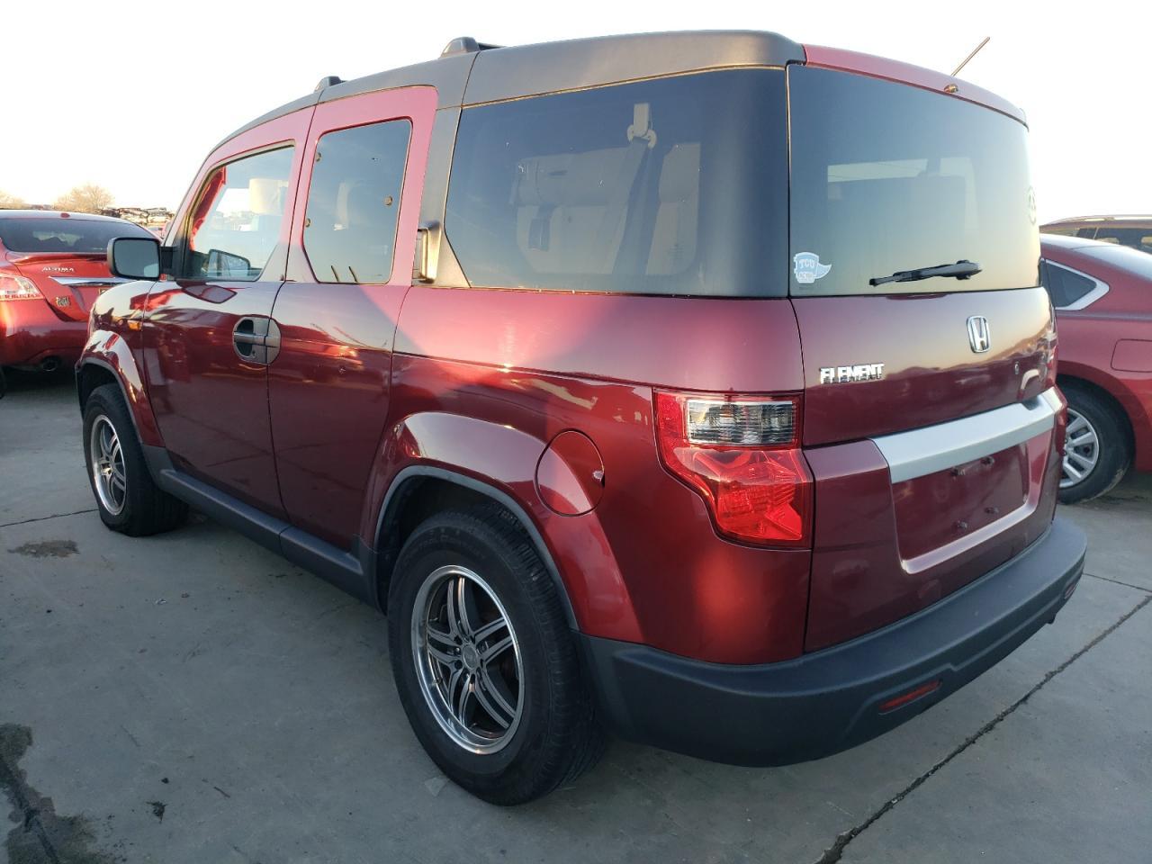 2010 HONDA ELEMENT LX - Фото 2