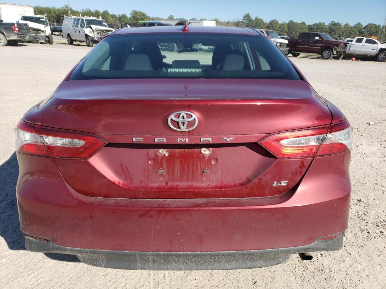 2020 TOYOTA CAMRY LE - Фото 6