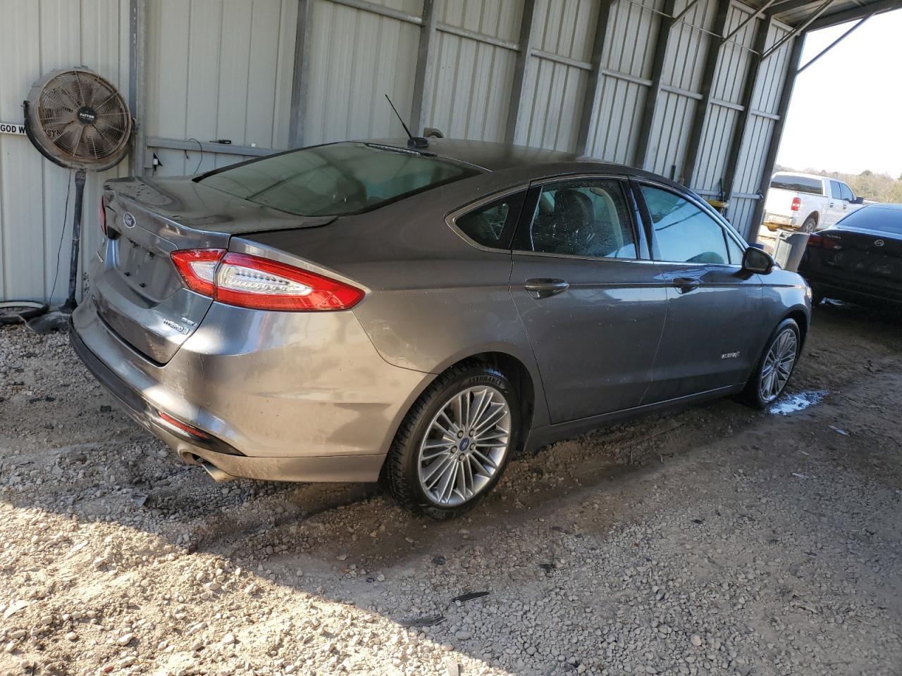 2013 FORD FUSION SE - Фото 3