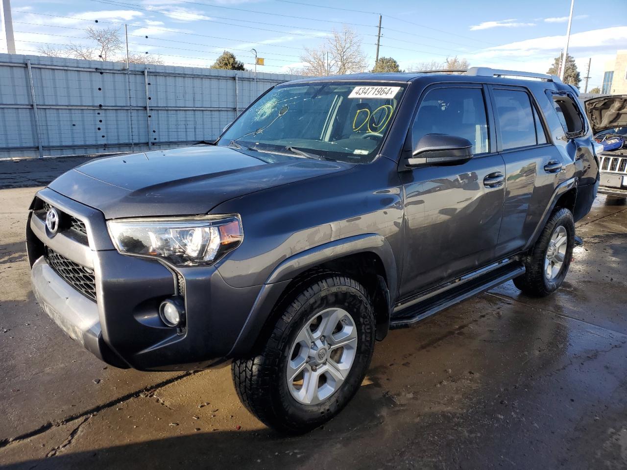 2018 TOYOTA 4RUNNER SR