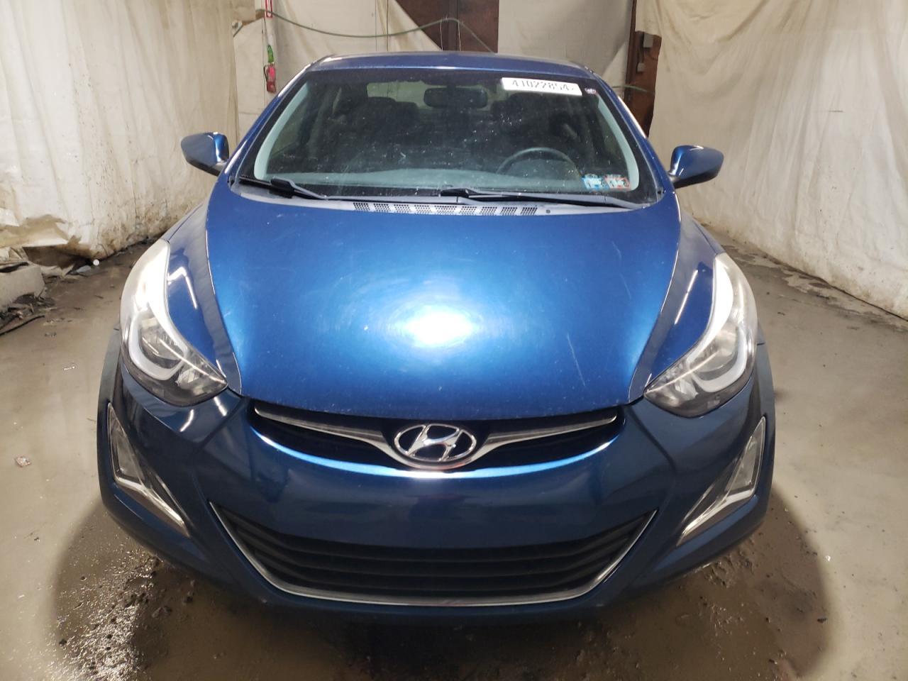 2015 HYUNDAI ELANTRA SE - Image 5
