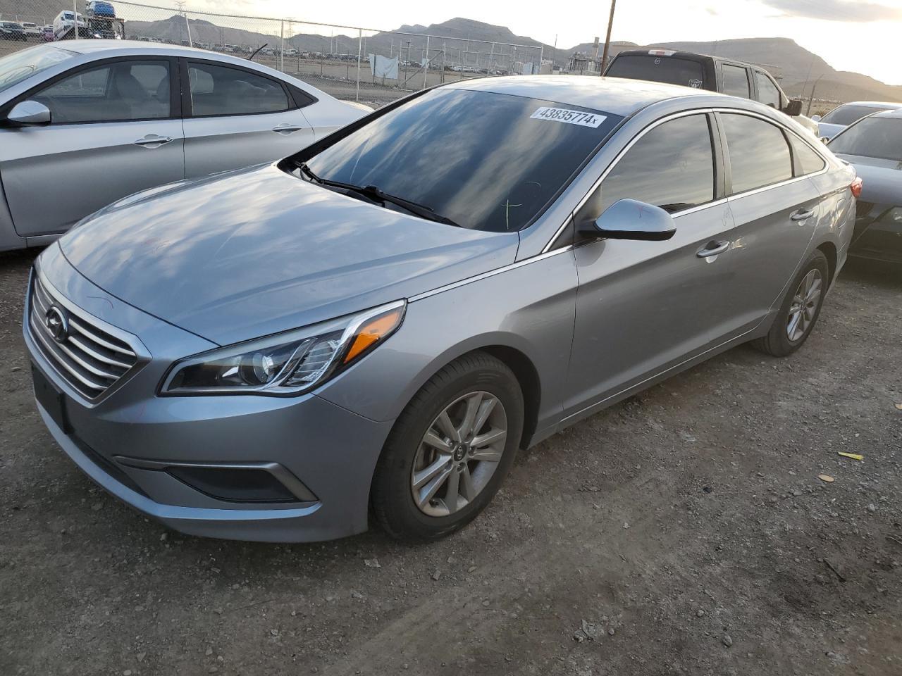 2017 HYUNDAI SONATA SE