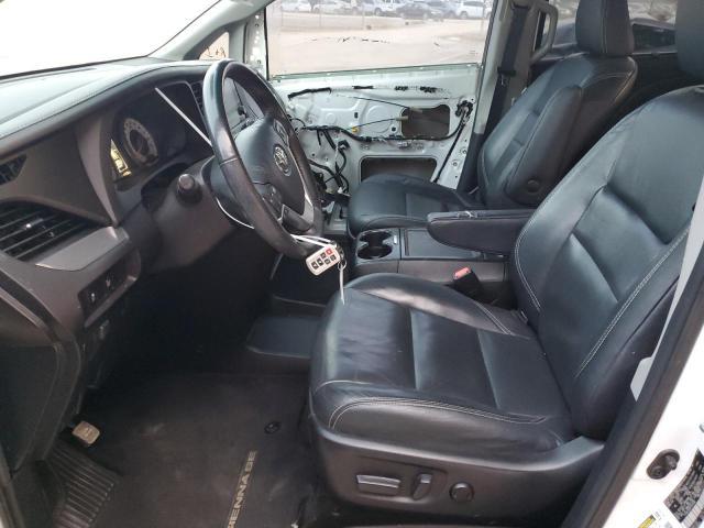 2015 Toyota Sienna Sport - Image 7