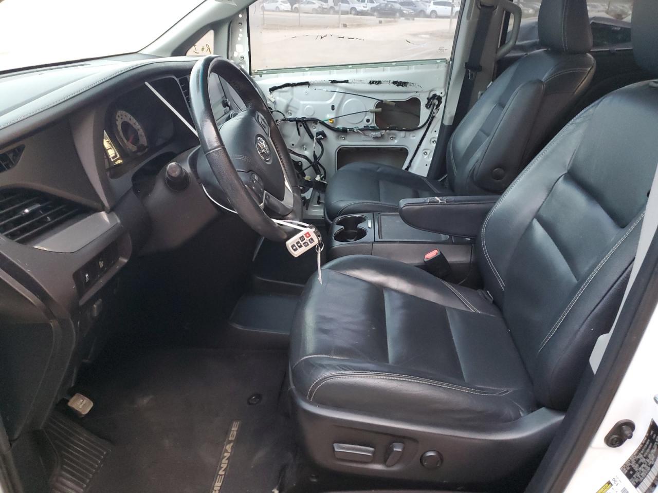 2015 TOYOTA SIENNA SPO - Фото 7