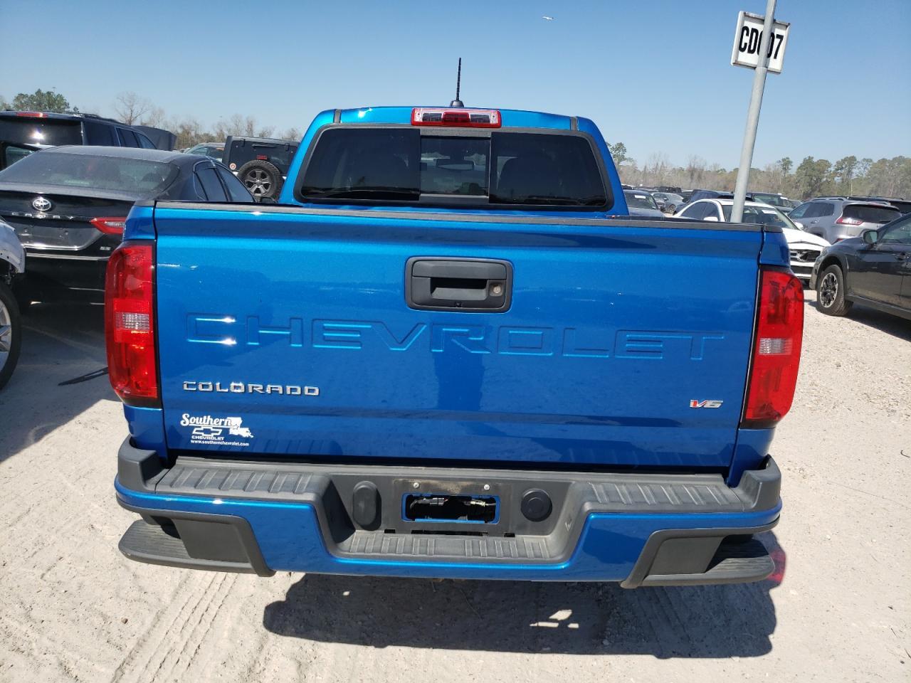 2022 CHEVROLET COLORADO L - Image 6