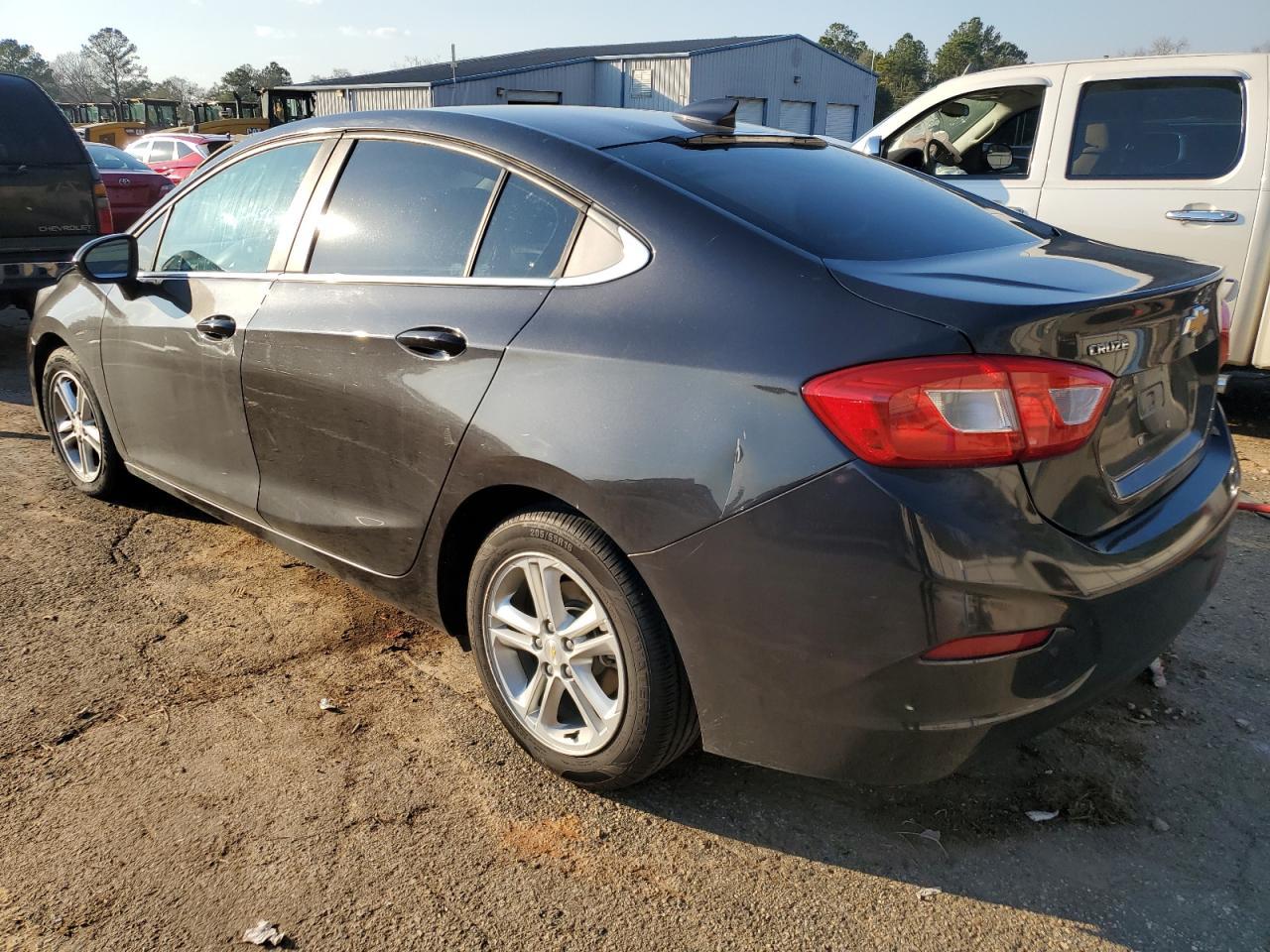 2016 CHEVROLET CRUZE LT - Image 2