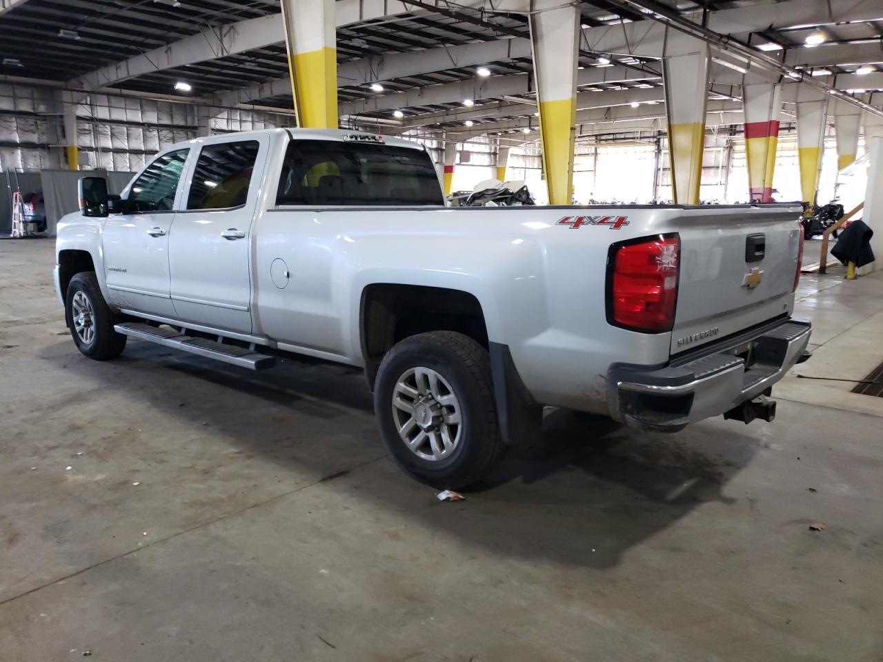 2016 CHEVROLET SILVERADO - Image 2