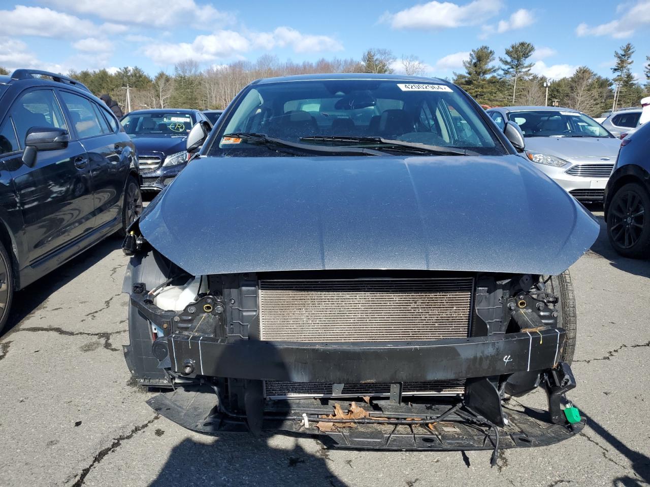 2019 HYUNDAI ELANTRA SE - Фото 5