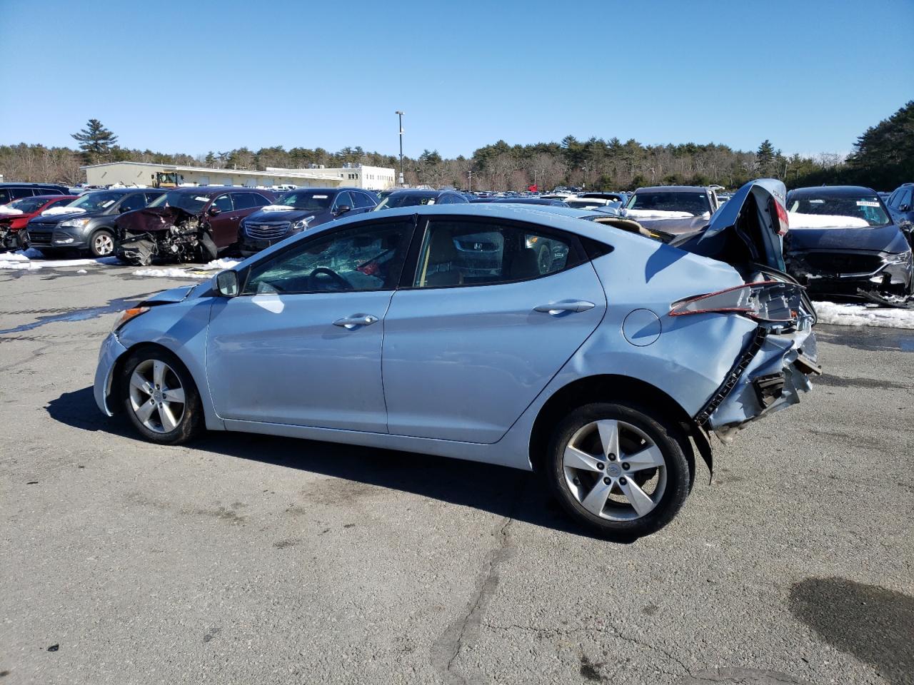 2011 HYUNDAI ELANTRA GL - Image 2