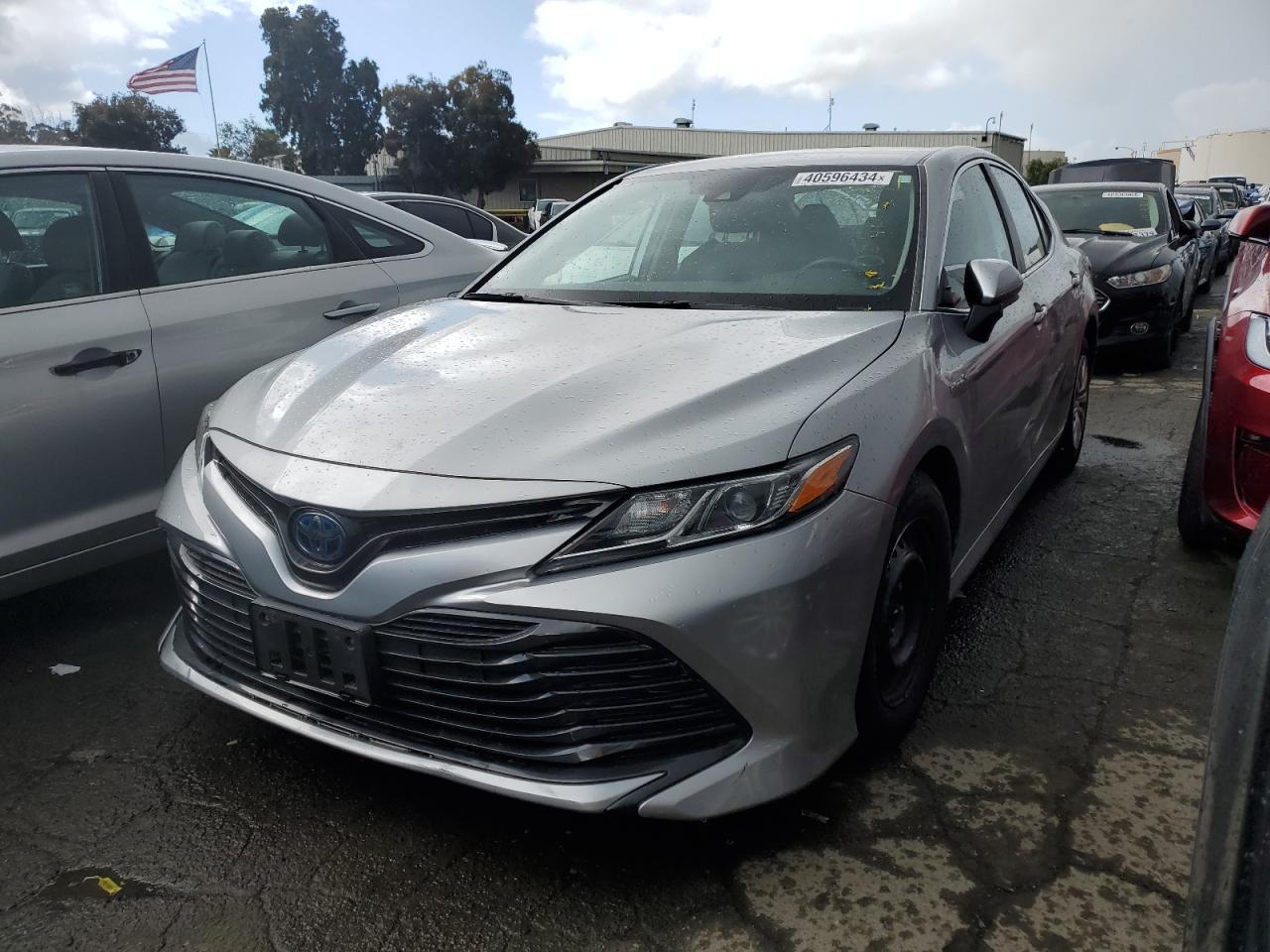 2020 TOYOTA CAMRY LE