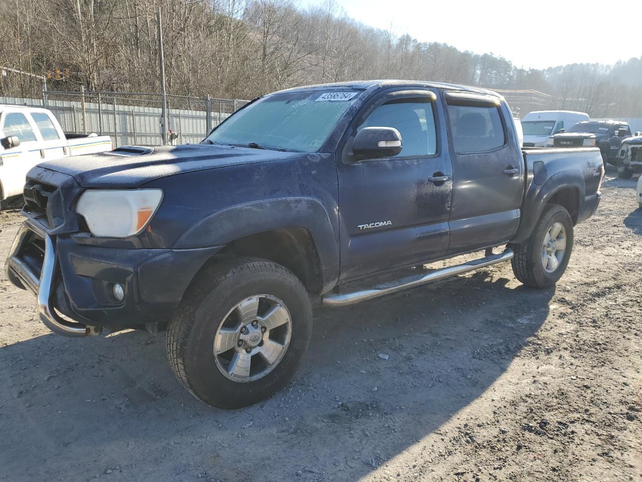 2013 TOYOTA TACOMA DOU
