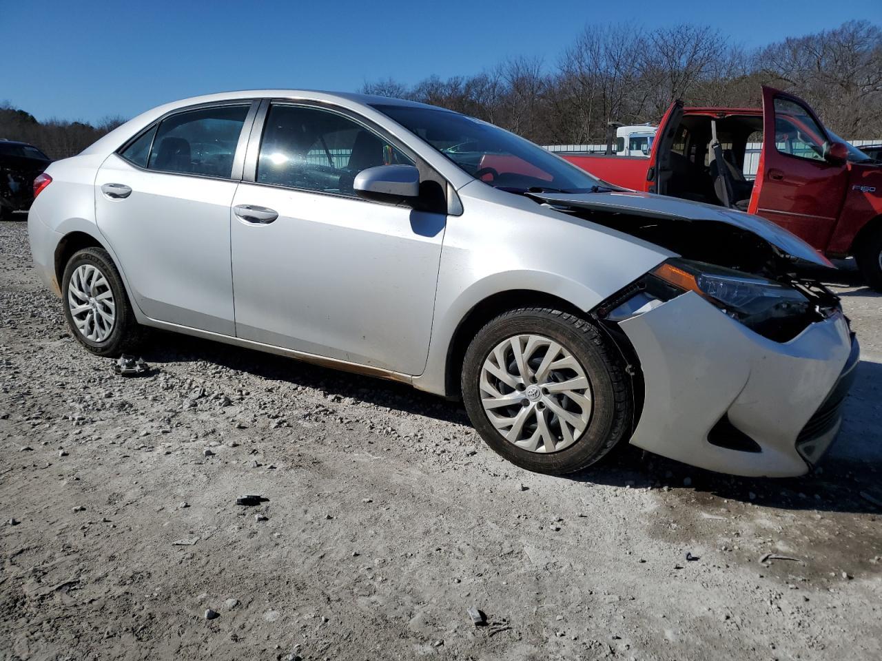 2018 TOYOTA COROLLA L - Image 4