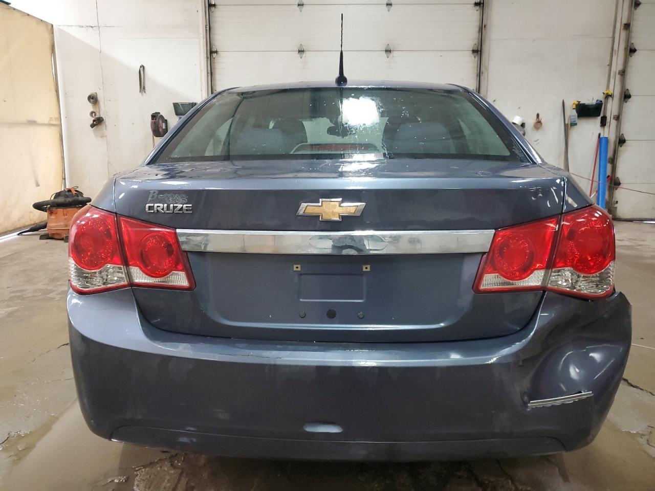 2014 CHEVROLET CRUZE LS - Image 6