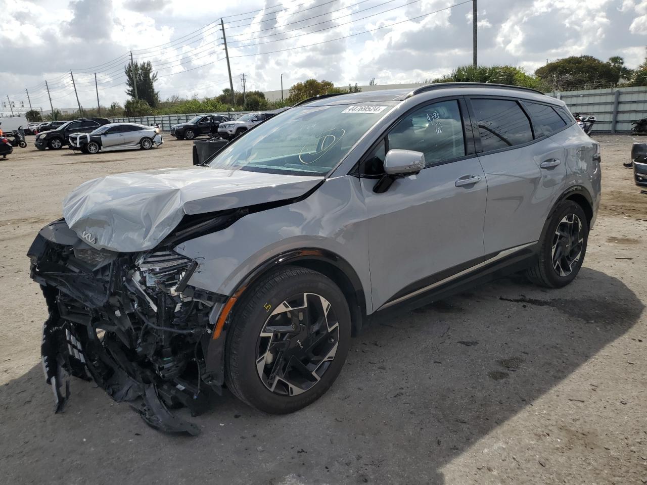 2023 KIA SPORTAGE S