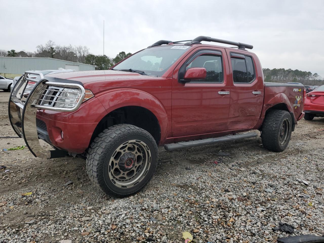 2016 NISSAN FRONTIER S