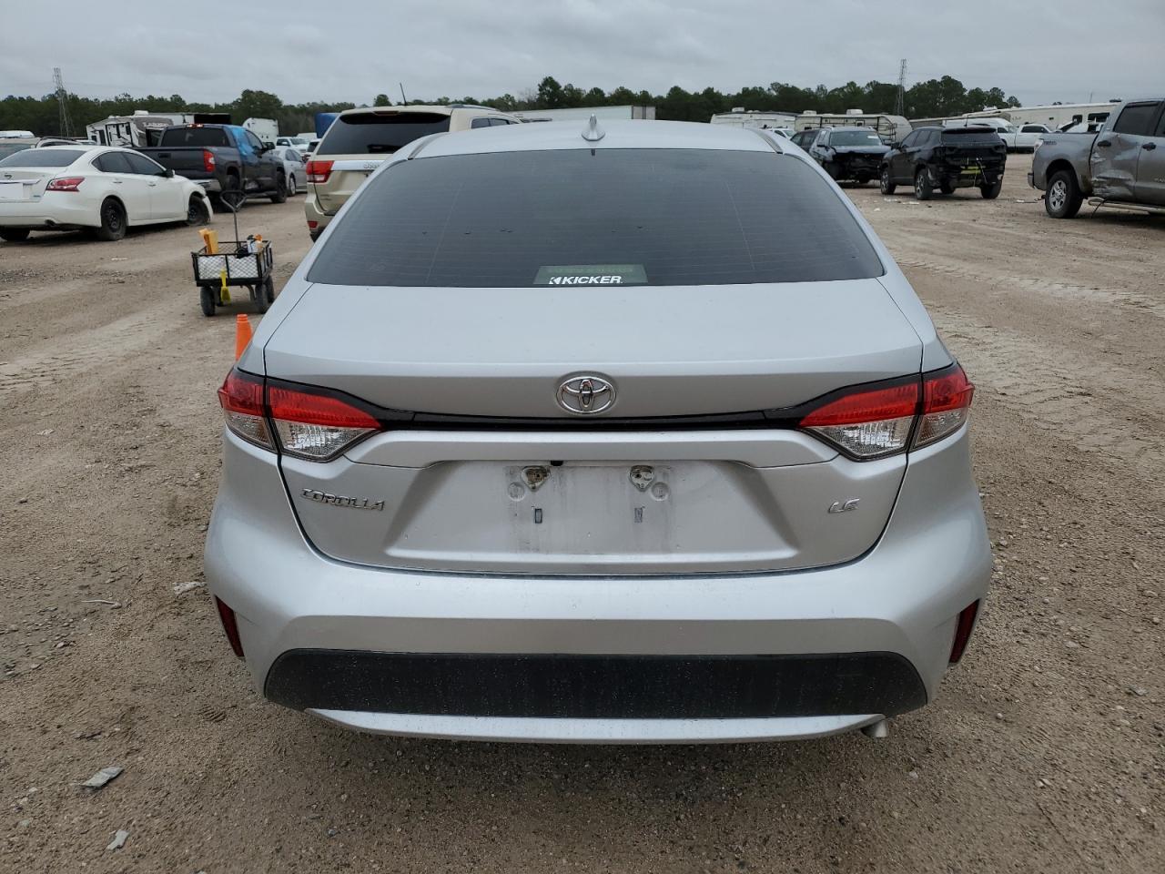 2020 TOYOTA COROLLA LE - Image 6
