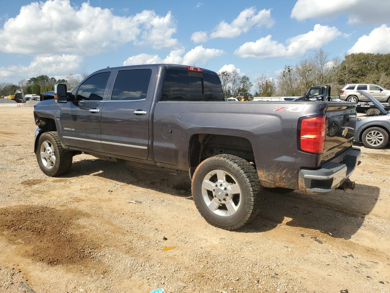 2016 CHEVROLET SILVERADO - Фото 2