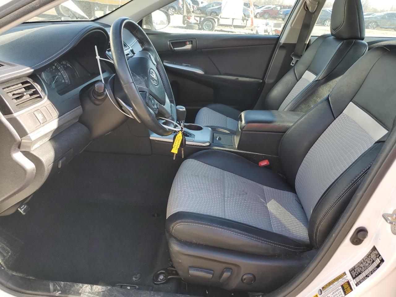2014 TOYOTA CAMRY L - Image 7
