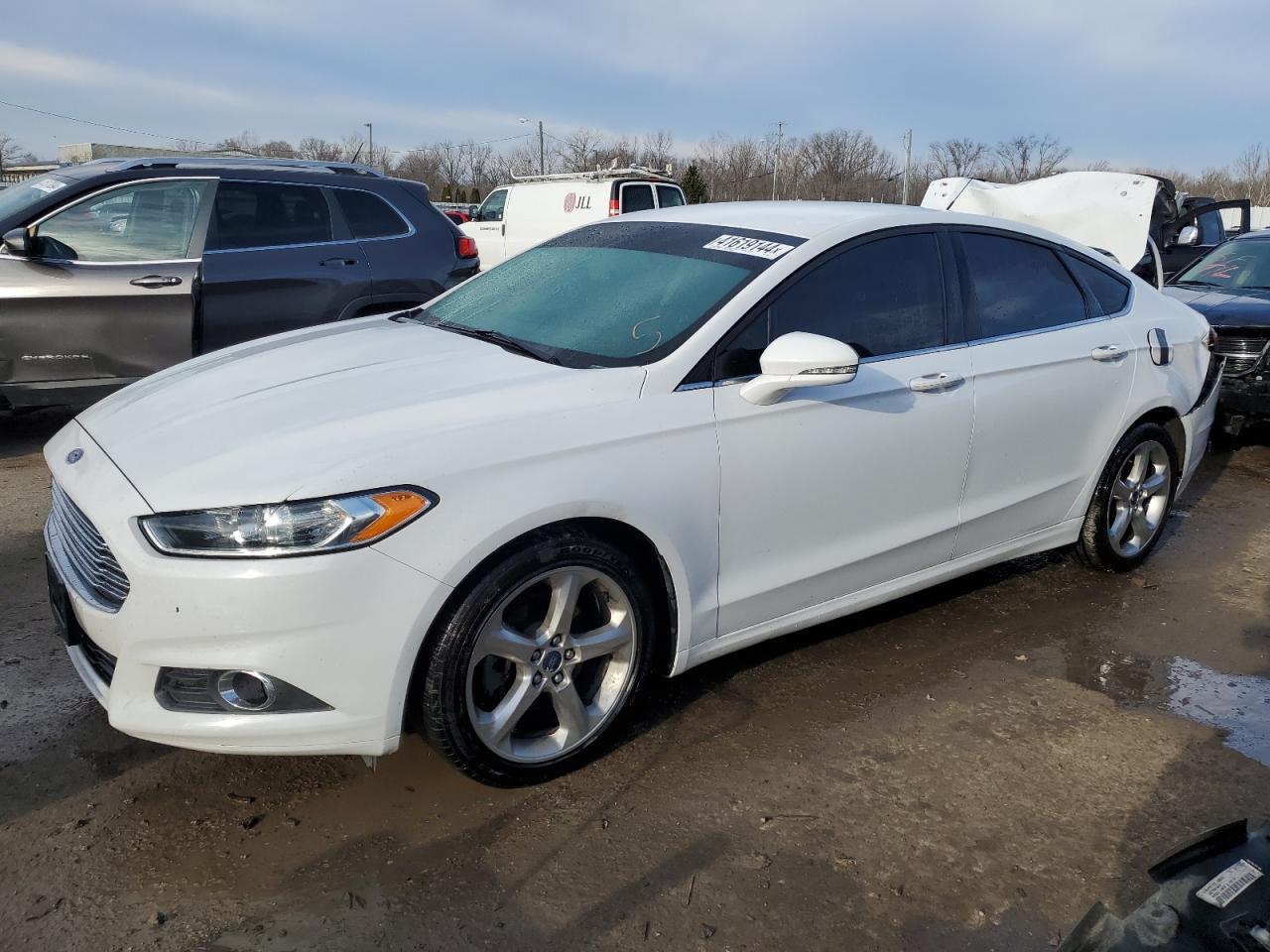 2016 FORD FUSION SE car image